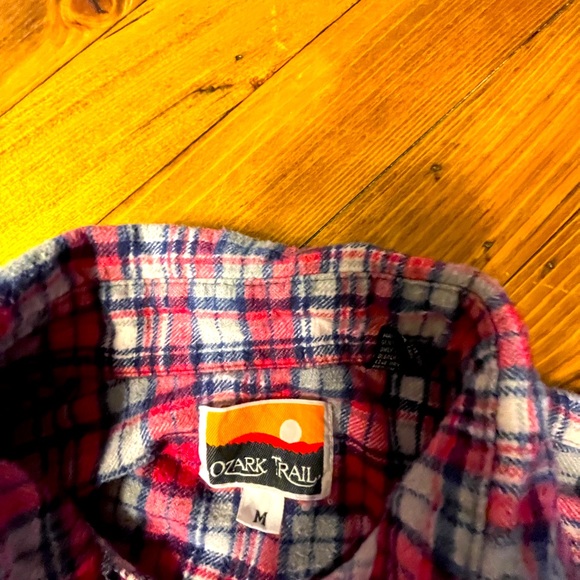 Ozark Trail, Red, grey navy long sleeve flannel, size medium. - Picture 2 of 2